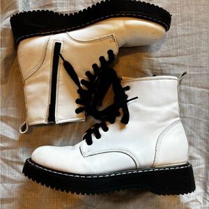 Madden Girl White Leather Ankle Boots Size 6.5
